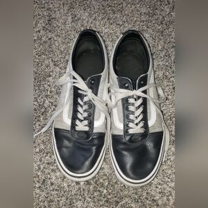 Vans| Leather and Canvas with Retro Style